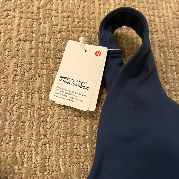 lululemon Align V Neck Bra Light Support DDD/G Cup - Picture 4 of 8